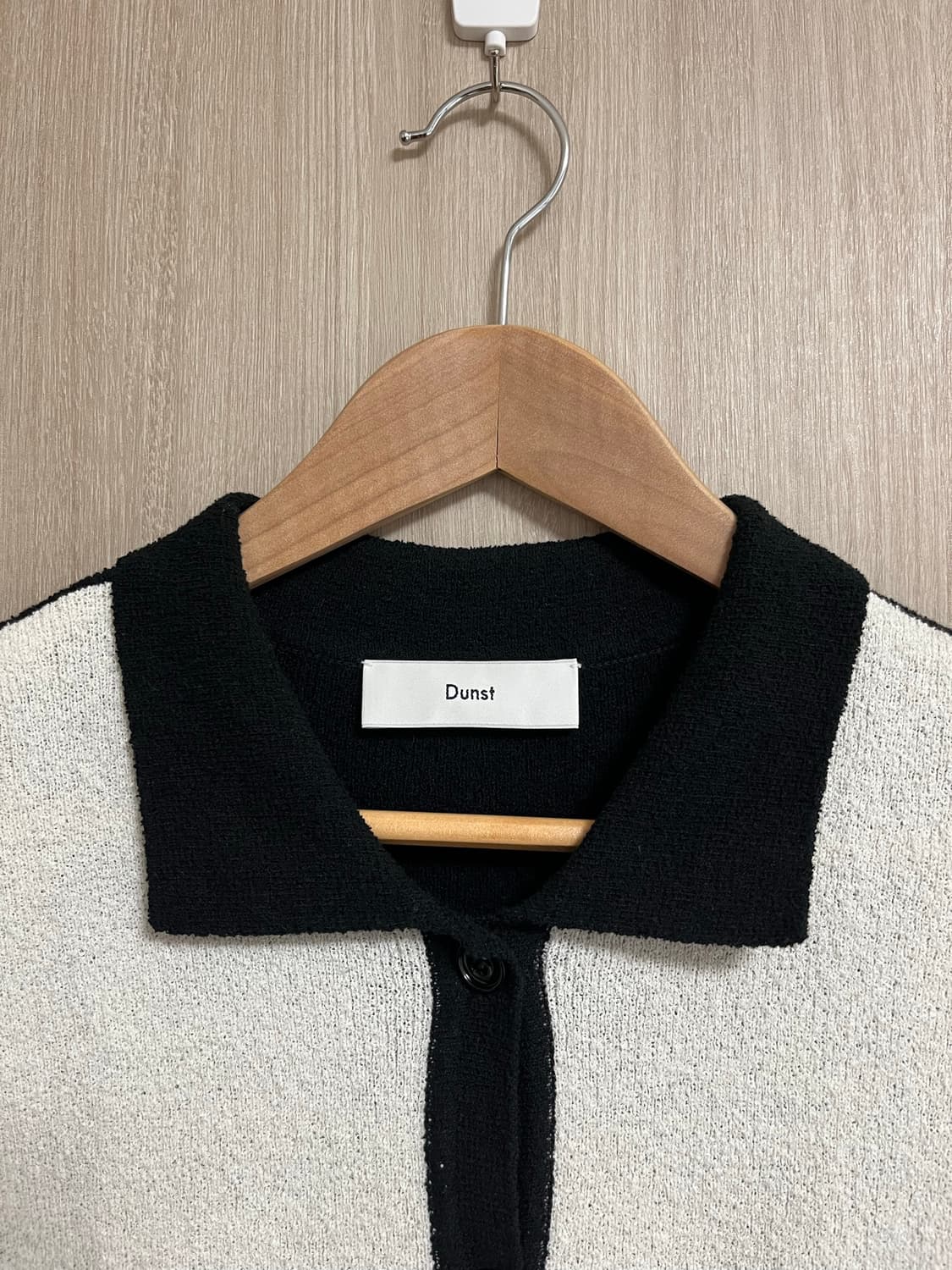던스트 우먼 open collar summer boucle knit 니트 상품이미지2