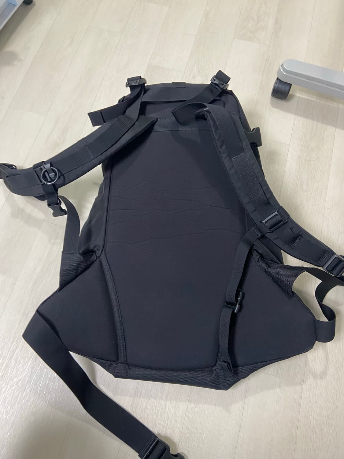 [봄가방 추천] 아크테릭스 x 빔즈 세브링 블랙 상품이미지5