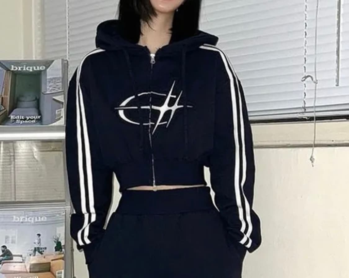 척 심볼 데미지 크롭 후드집업 (블랙) 상품이미지3