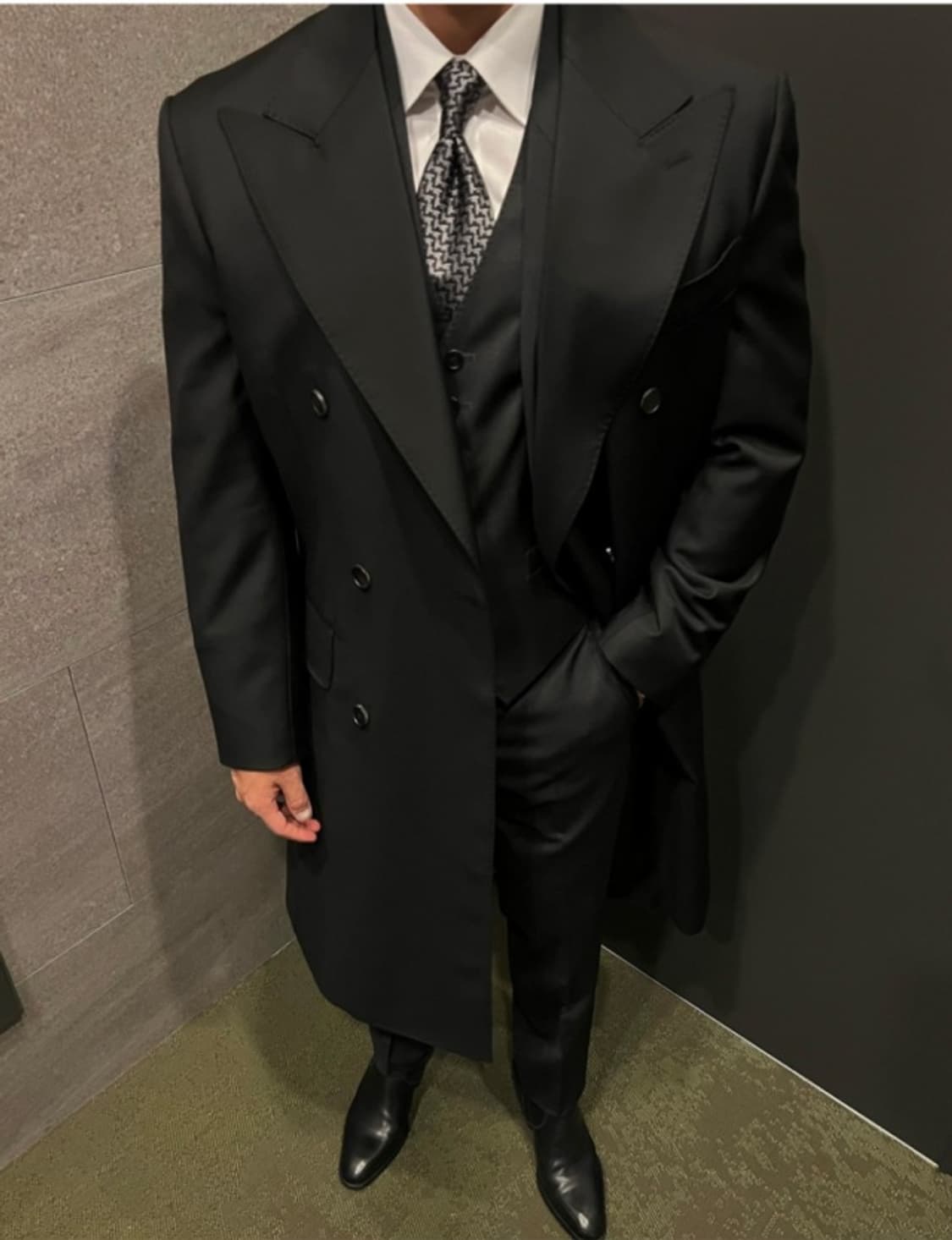 볼란테 차드말론 까노니코 피크드라펠 코트 1사이즈 판매 상품이미지2