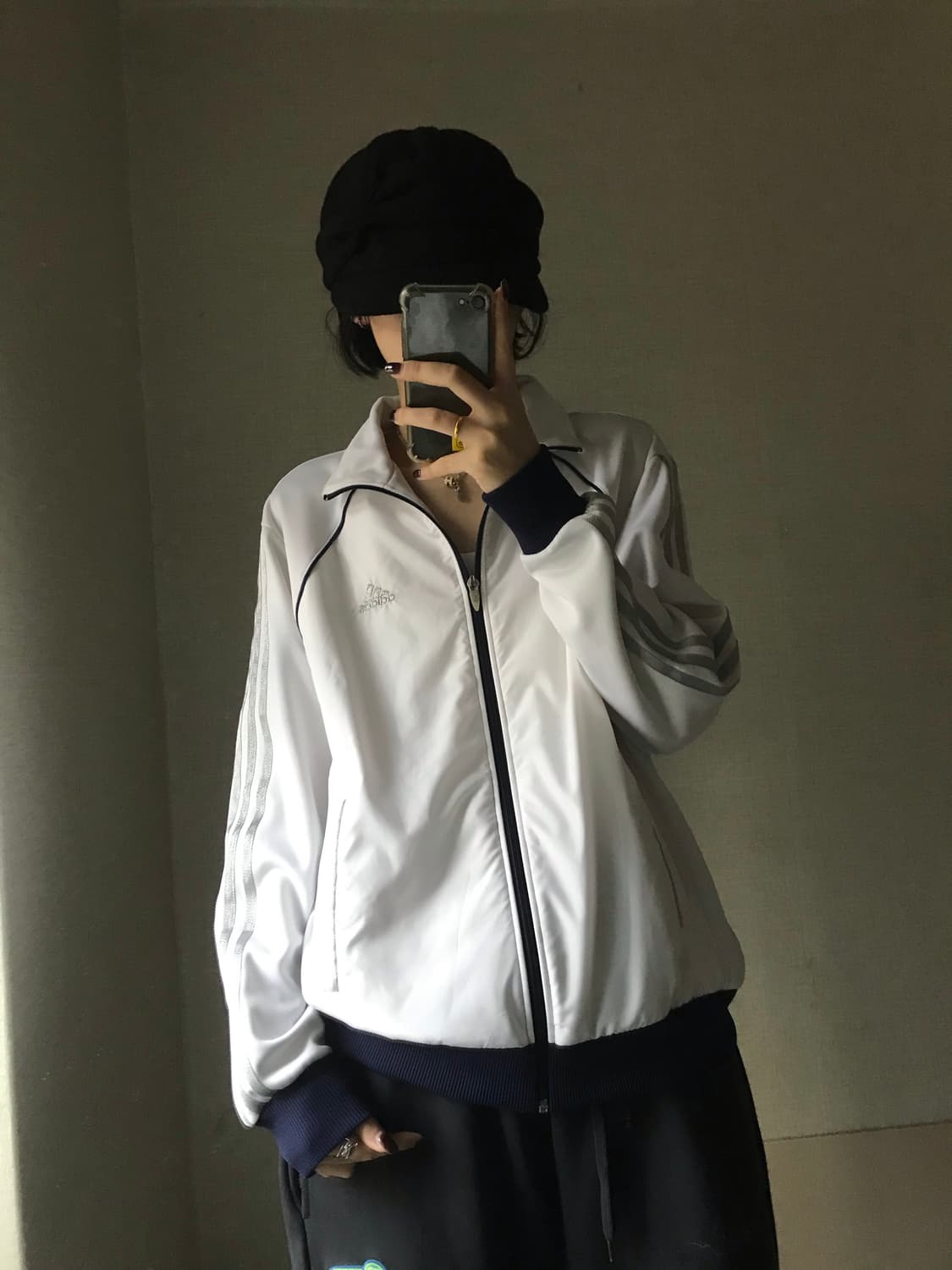 아디다스 화이트 실버 져지 상품이미지1