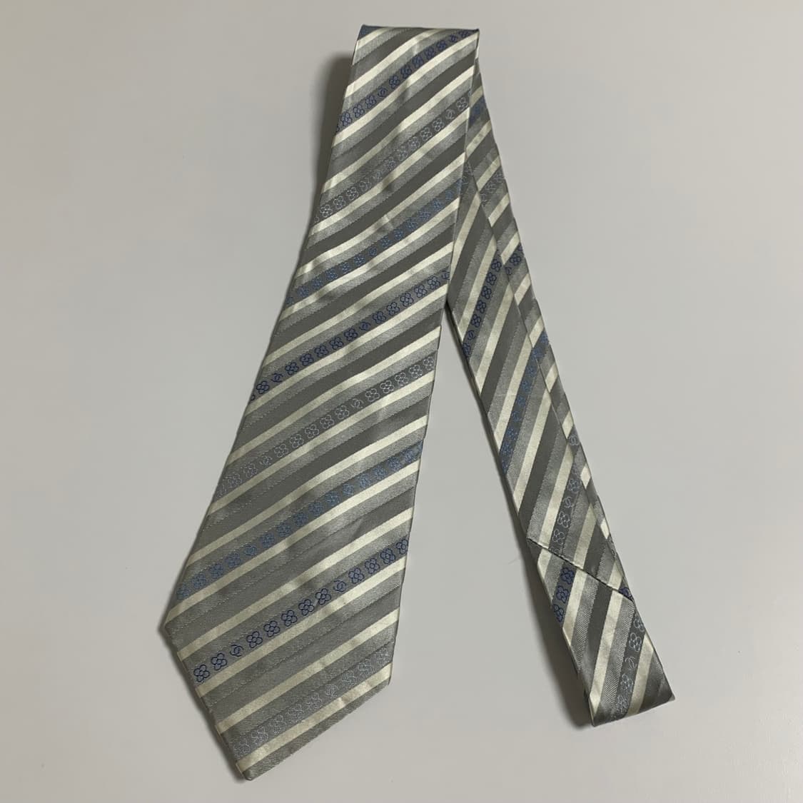 샤넬(CHANEL) 스트라이프 넥타이 명품 A+등급 상품이미지9