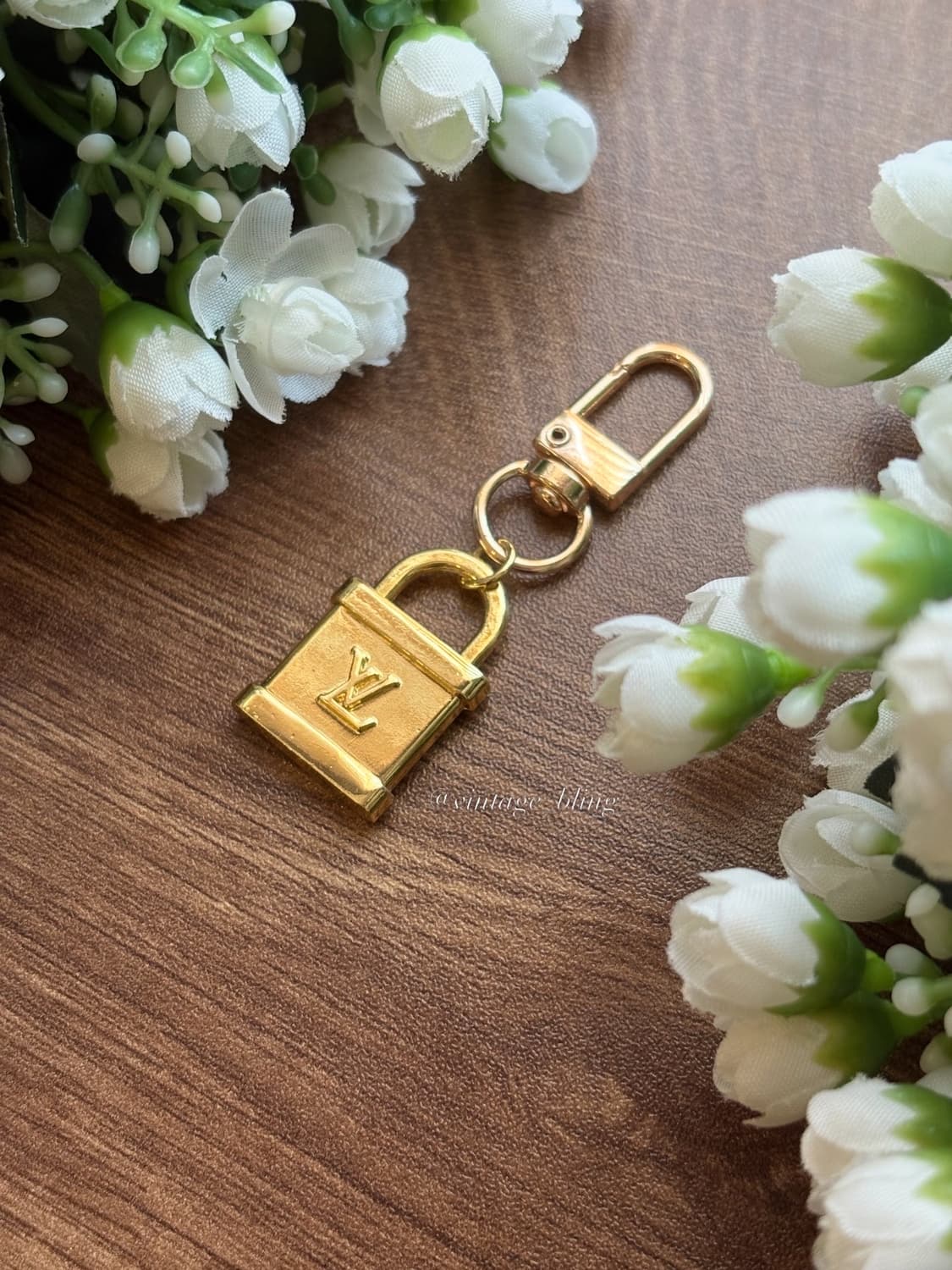 루이비통 패드락 골드 백참 키링 키체인  상품이미지2