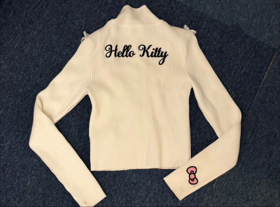 헬로키티지퍼!! 포에버21 X 헬로키티 집업 가디건 상품이미지4