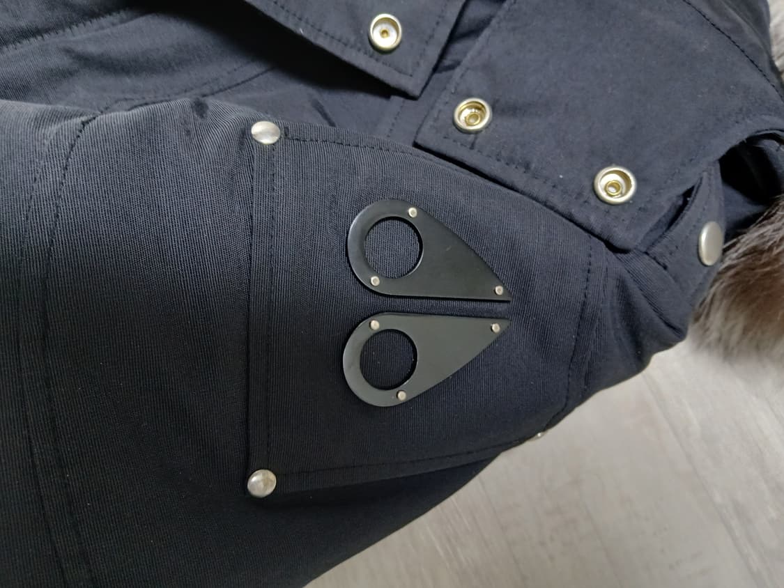 무스너클 스틸링 패딩 사이즈 95~100 상품이미지5