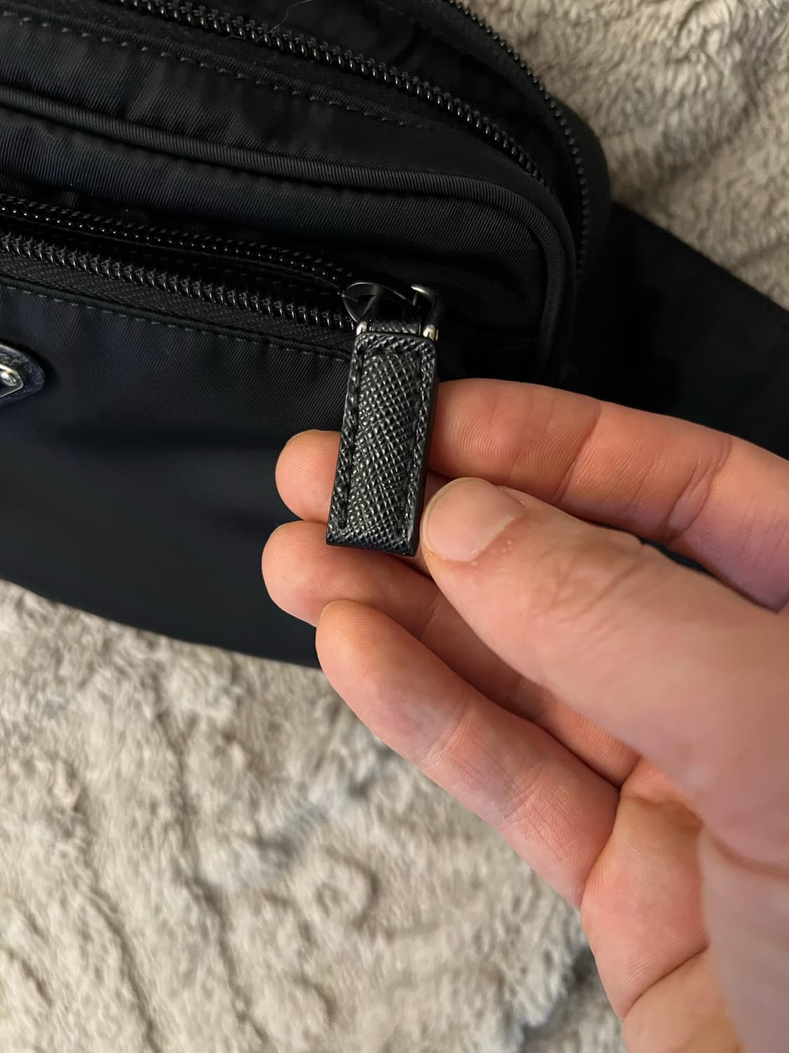 프라다 힙색 벨트백 크로스백 2vl977 상품이미지5