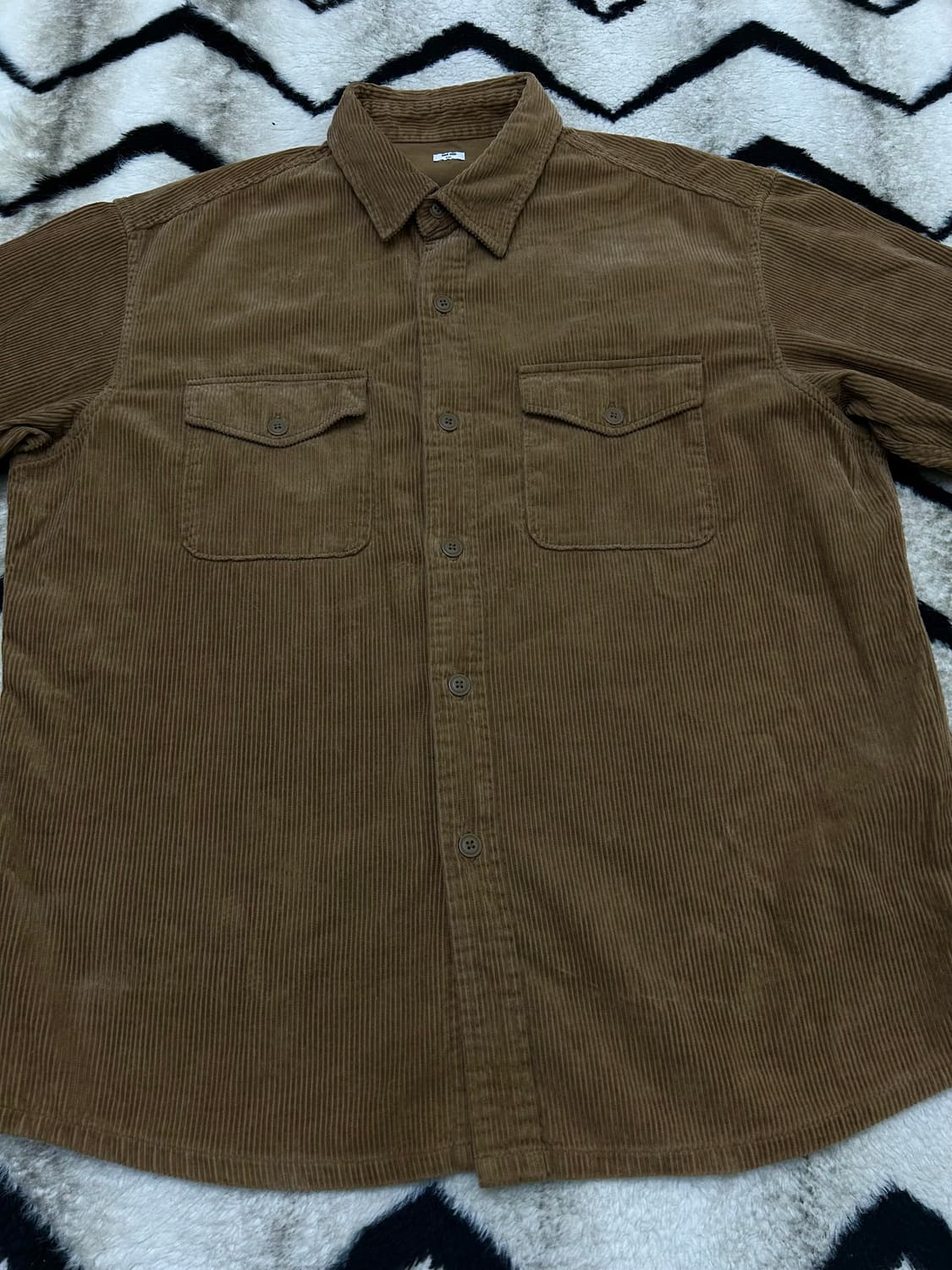 [2XL]유니클로 코듀로이 투포켓 셔츠/짙은베이지 상품이미지3