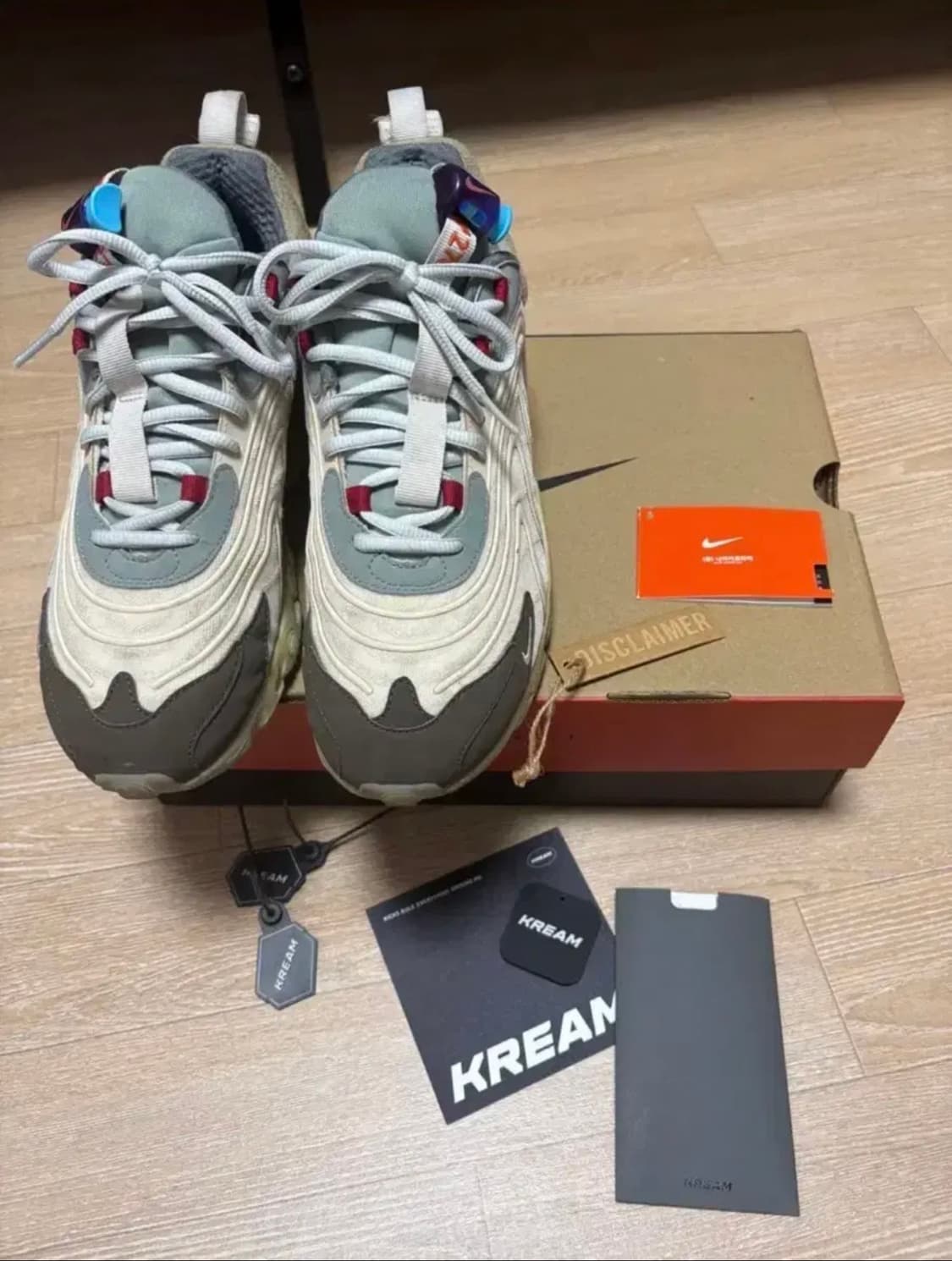 나이키 트래비스 스캇 맥스270 상품이미지1