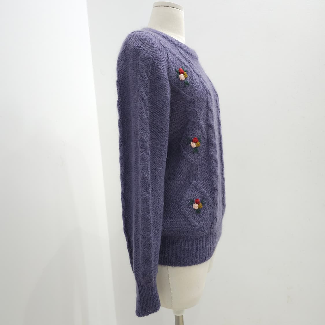 퍼플 플라워 자수 빈티지 니트 상품이미지2