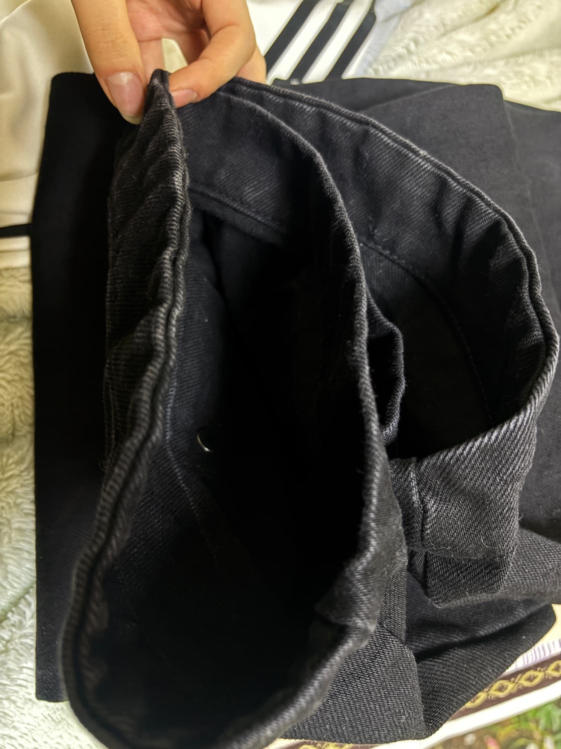 비액세스 팬츠 Eyelet Button Black Jeans 상품이미지4