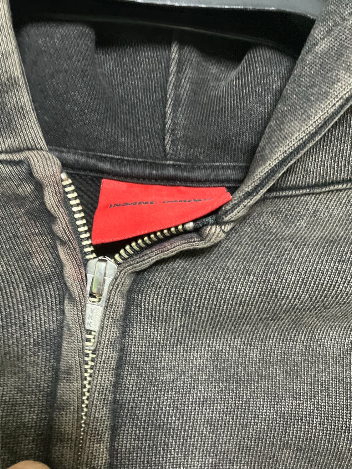 인세인개러지 패디드 숄더 후드집업 1사이즈 상품이미지2