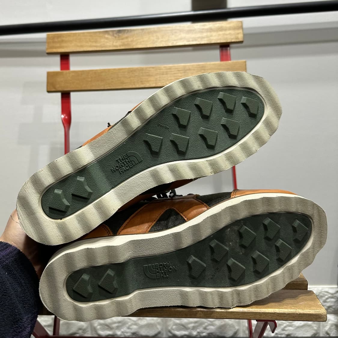 270! 노스페이스 트레킹화 남성 남자 등산화 브라운/그린 상품이미지6