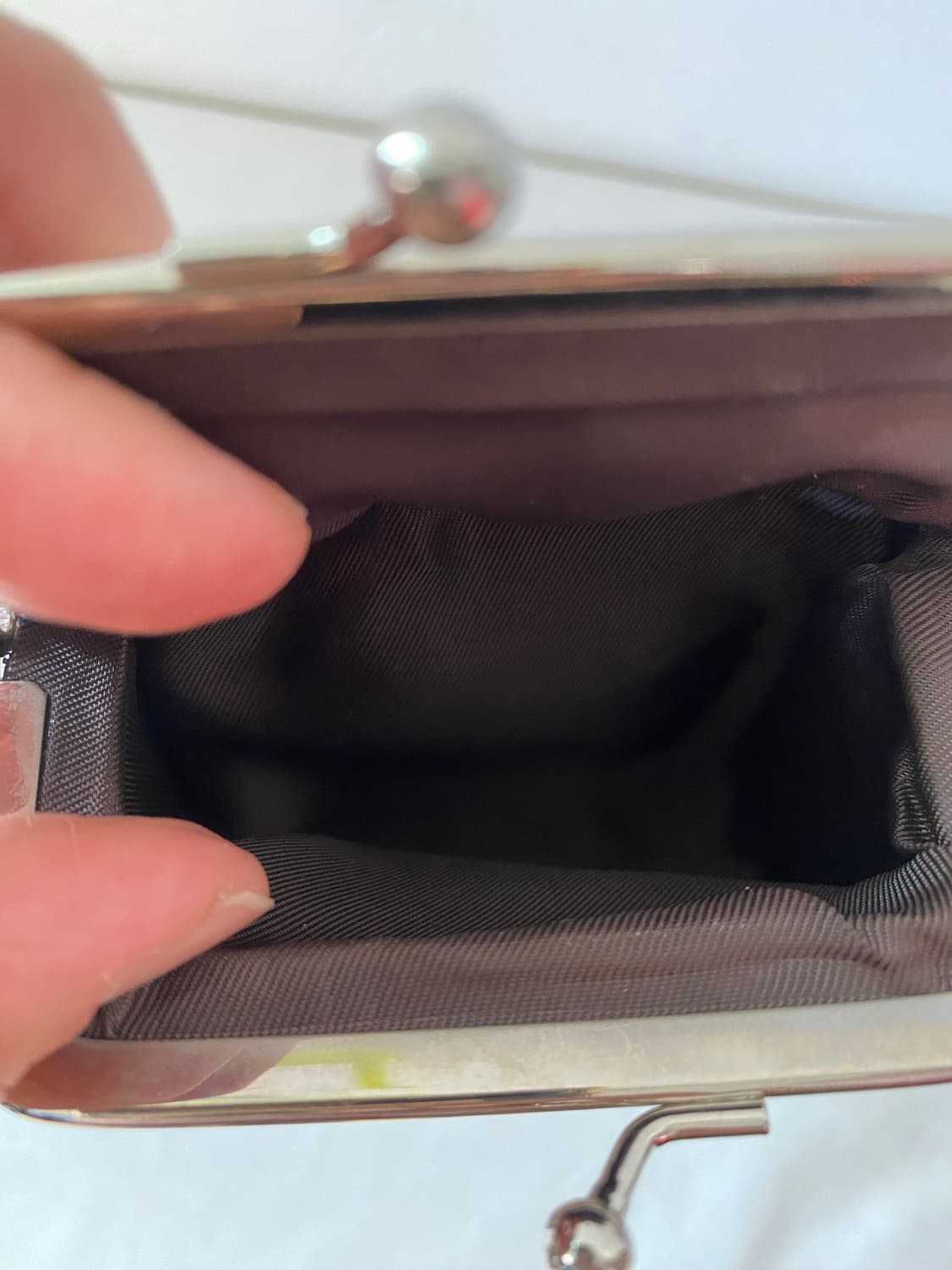 tta 화이트 미니백 상품이미지7