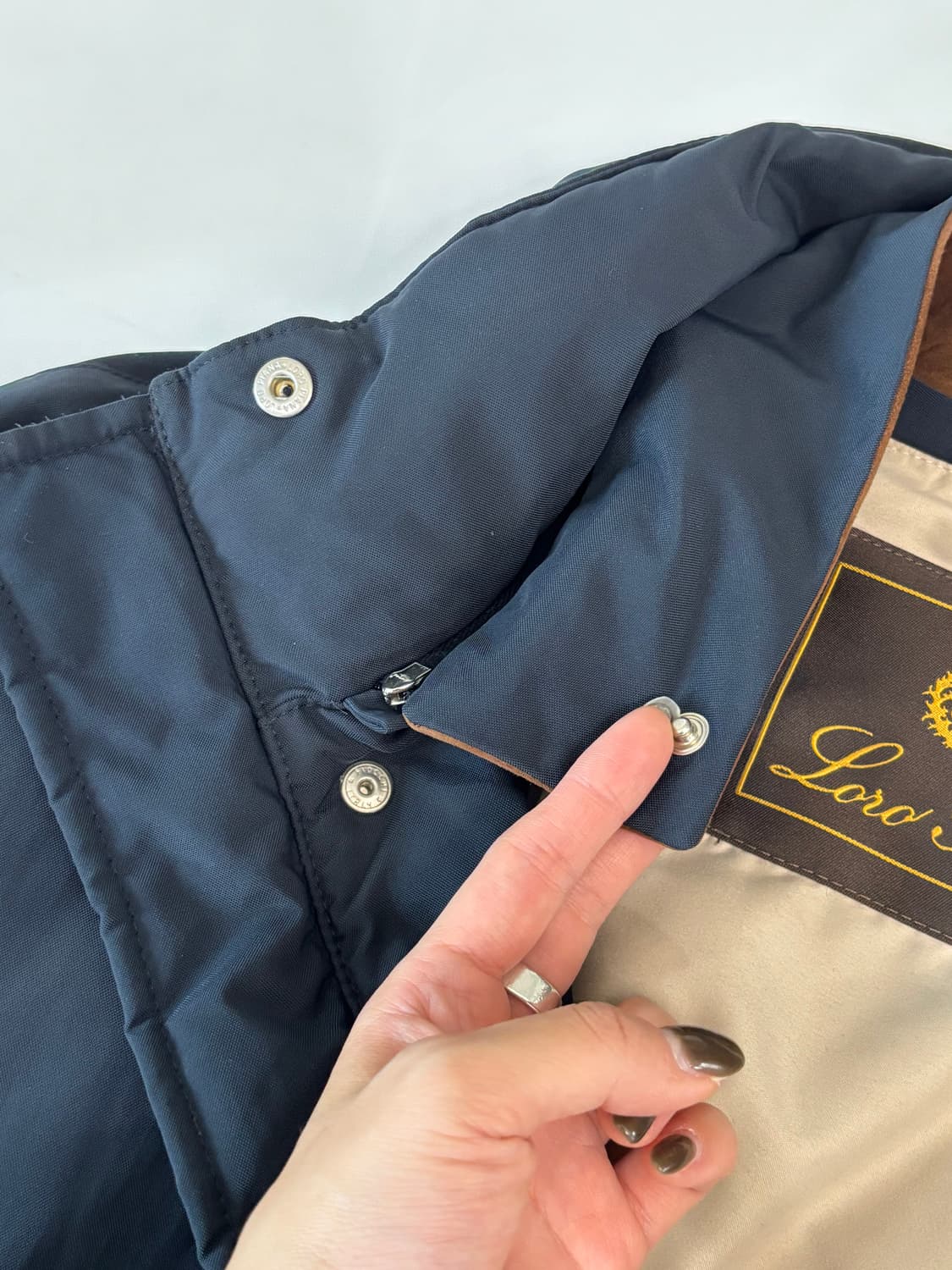 Loro piana 로로피아나 네이비 패딩 상품이미지7