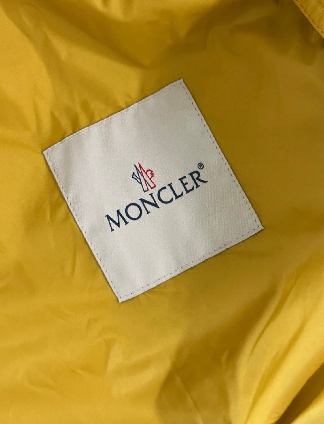 몽클레어 바람막이 상품이미지4