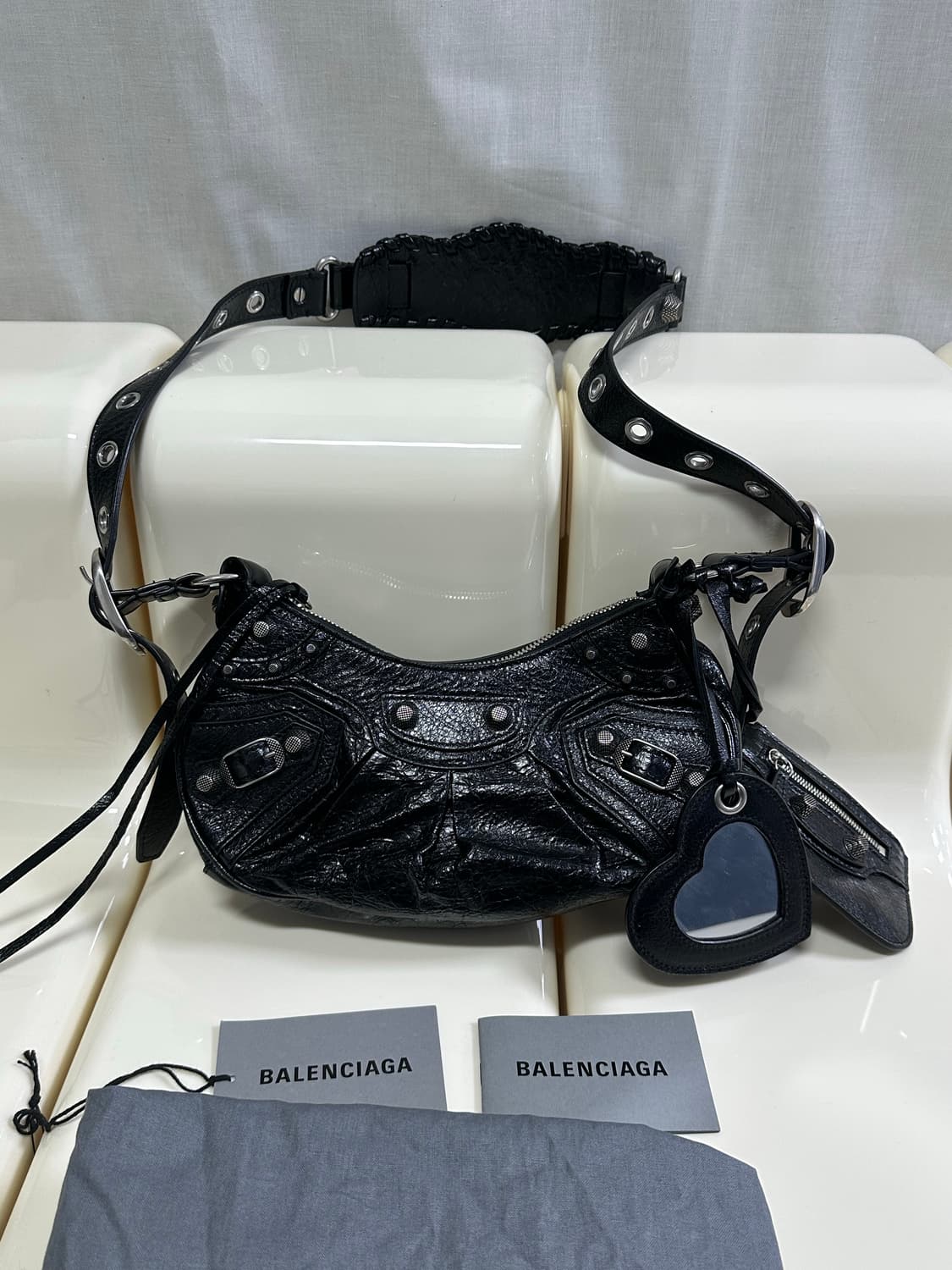 [SA 정품] 발렌시아가 르카골 xs 블랙 상품이미지3