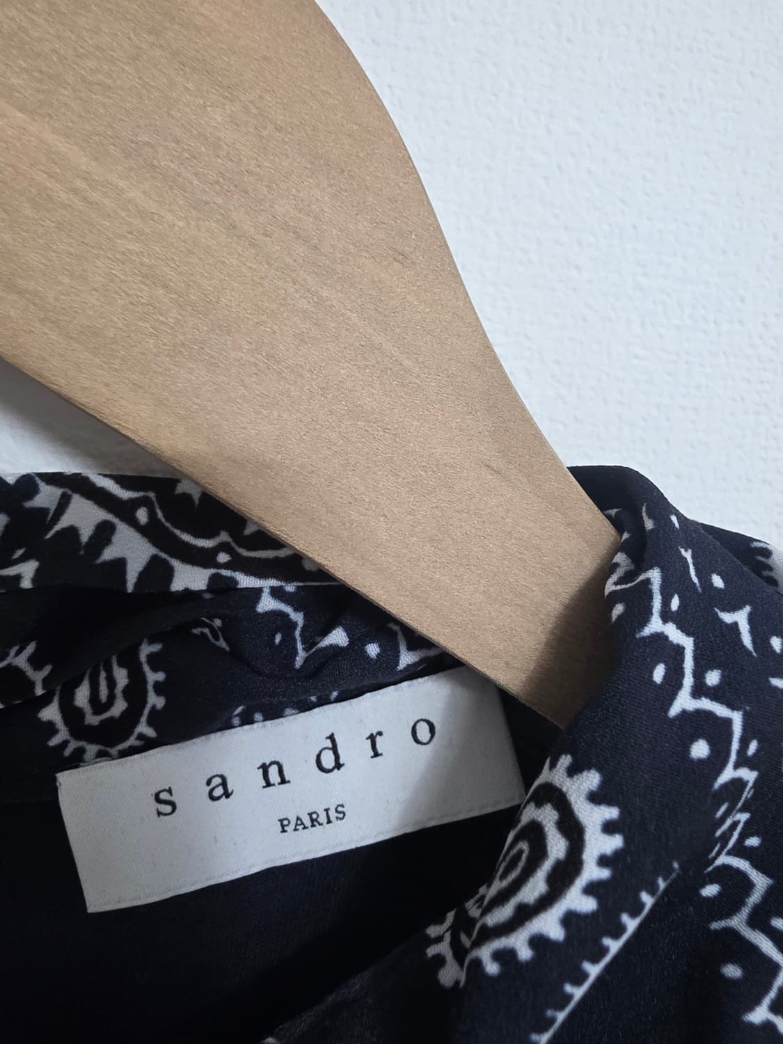산드로 SANDRO 스카프넥 반팔 티셔츠 1사이즈 상품이미지3