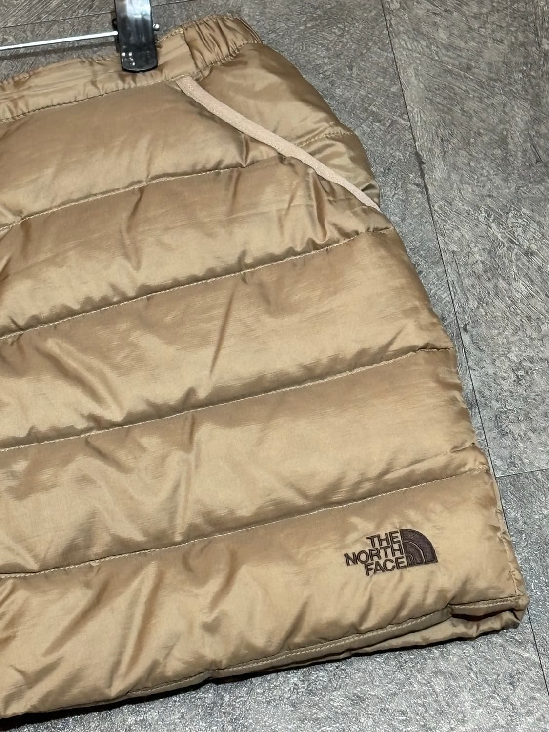 노스페이스 구스다운 패딩치마 700 M사이즈 상품이미지4