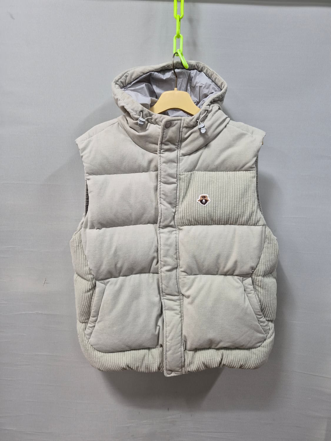 골든베어 코듀로이 후드 패딩 조끼 남성105 상품이미지1