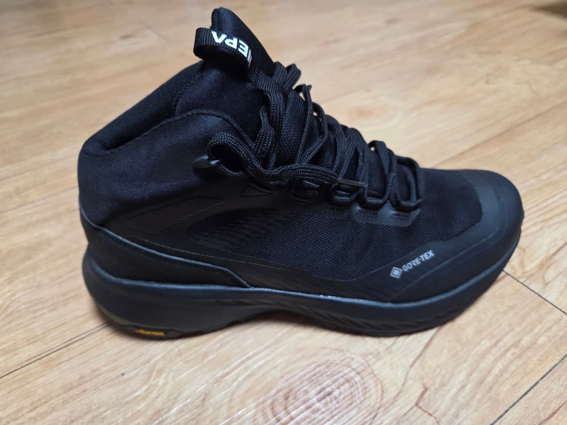 네파 칸네토 등산화 265(새상품) 상품이미지1