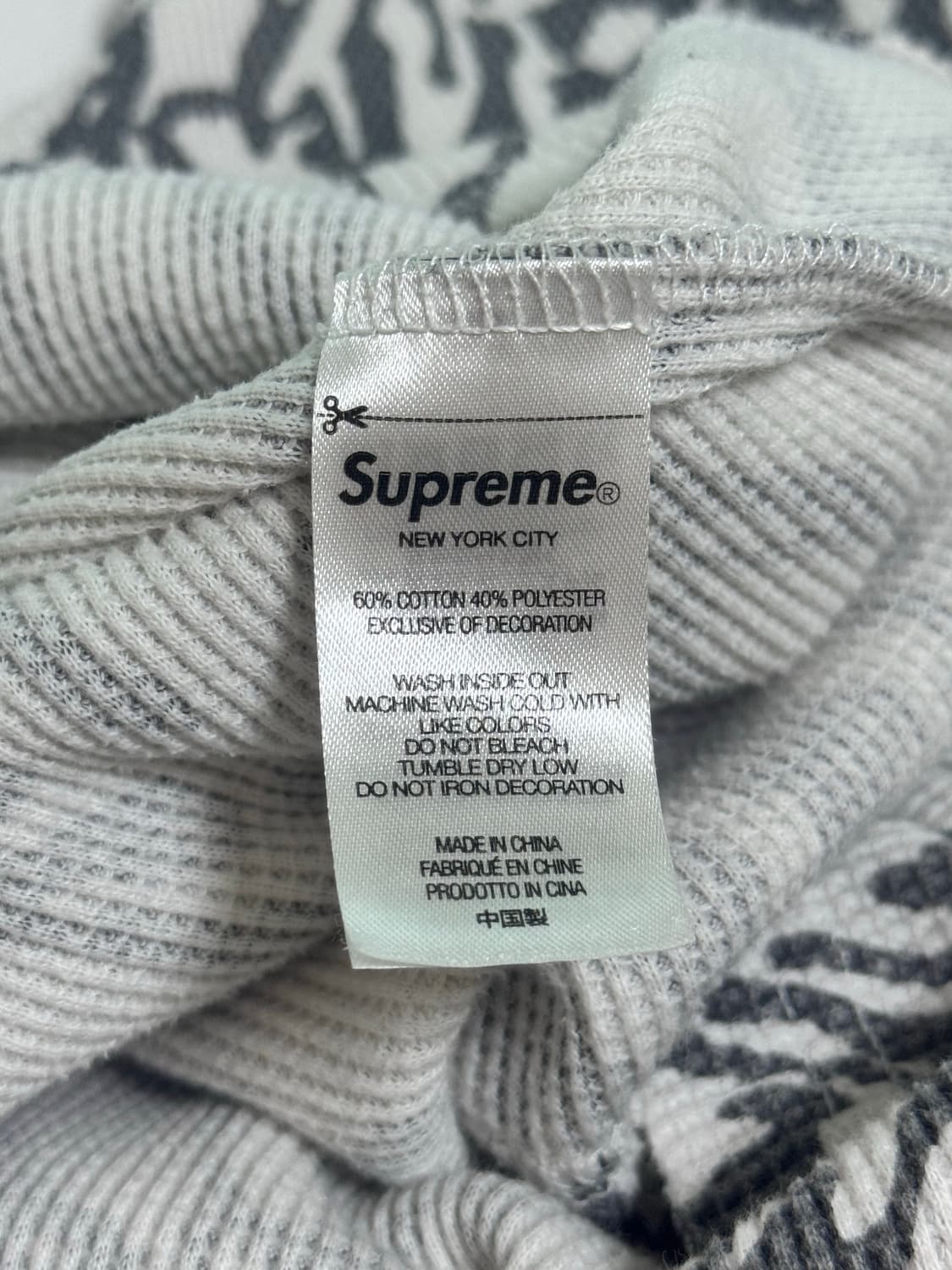 Supreme Drip Thermal White 상품이미지5