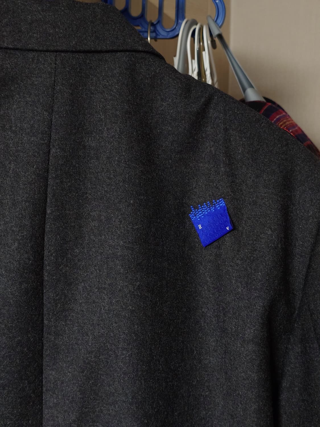 [S] 자라 아더에러 콜라보 울 블레이저 차콜 그레이 상품이미지4