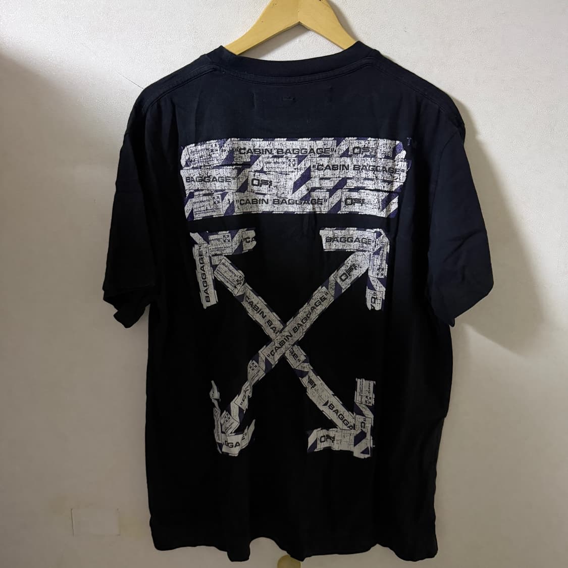 오프화이트 OMAA038S20185003 반팔티셔츠 S (100) 상품이미지3