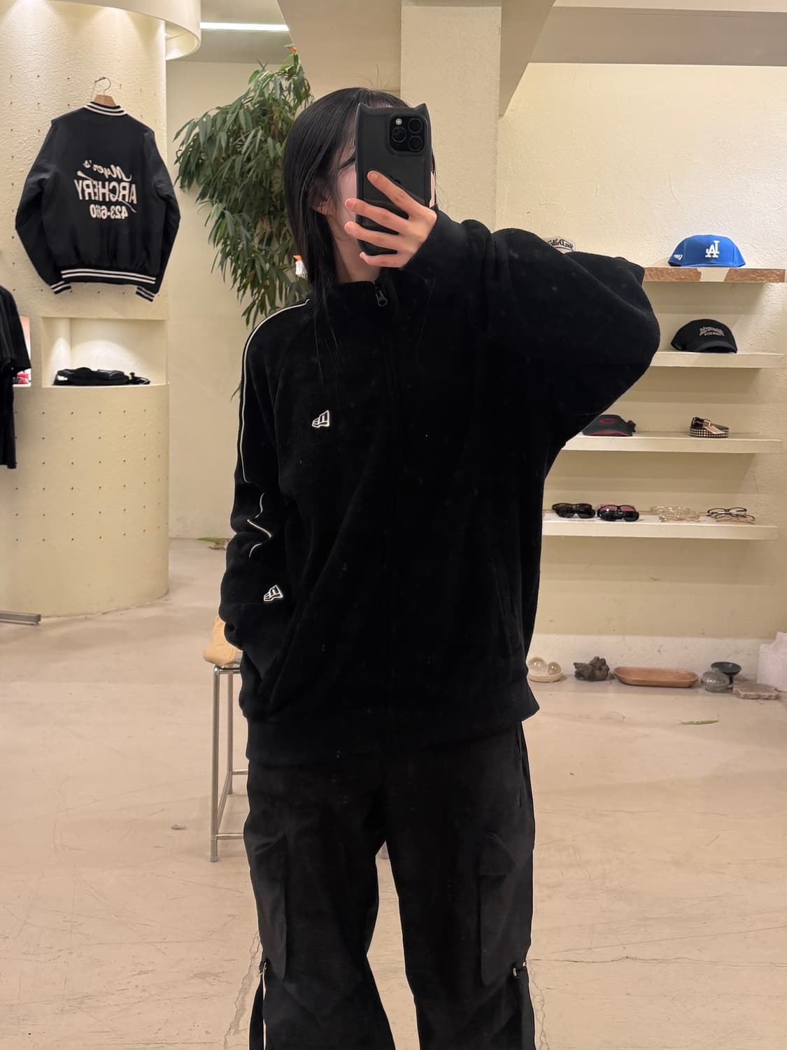 뉴에라 블랙 플리스 집업 자켓 U191 상품이미지1