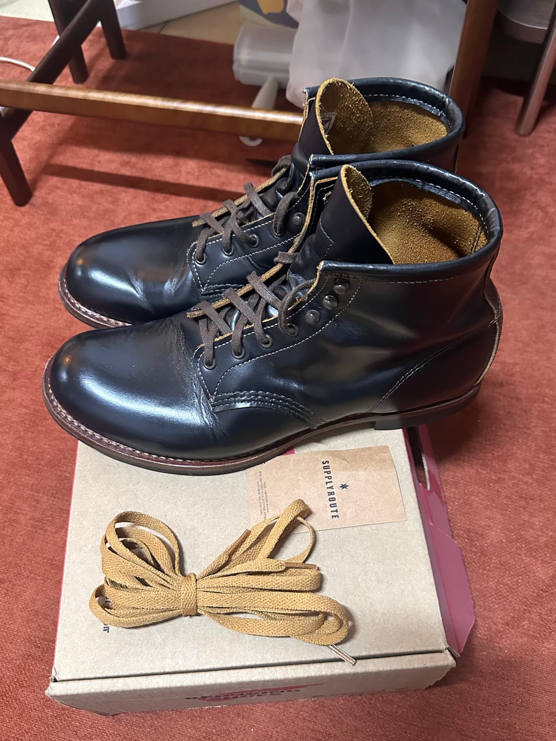 레드윙 9060 백맨 플랫박스 상품이미지2