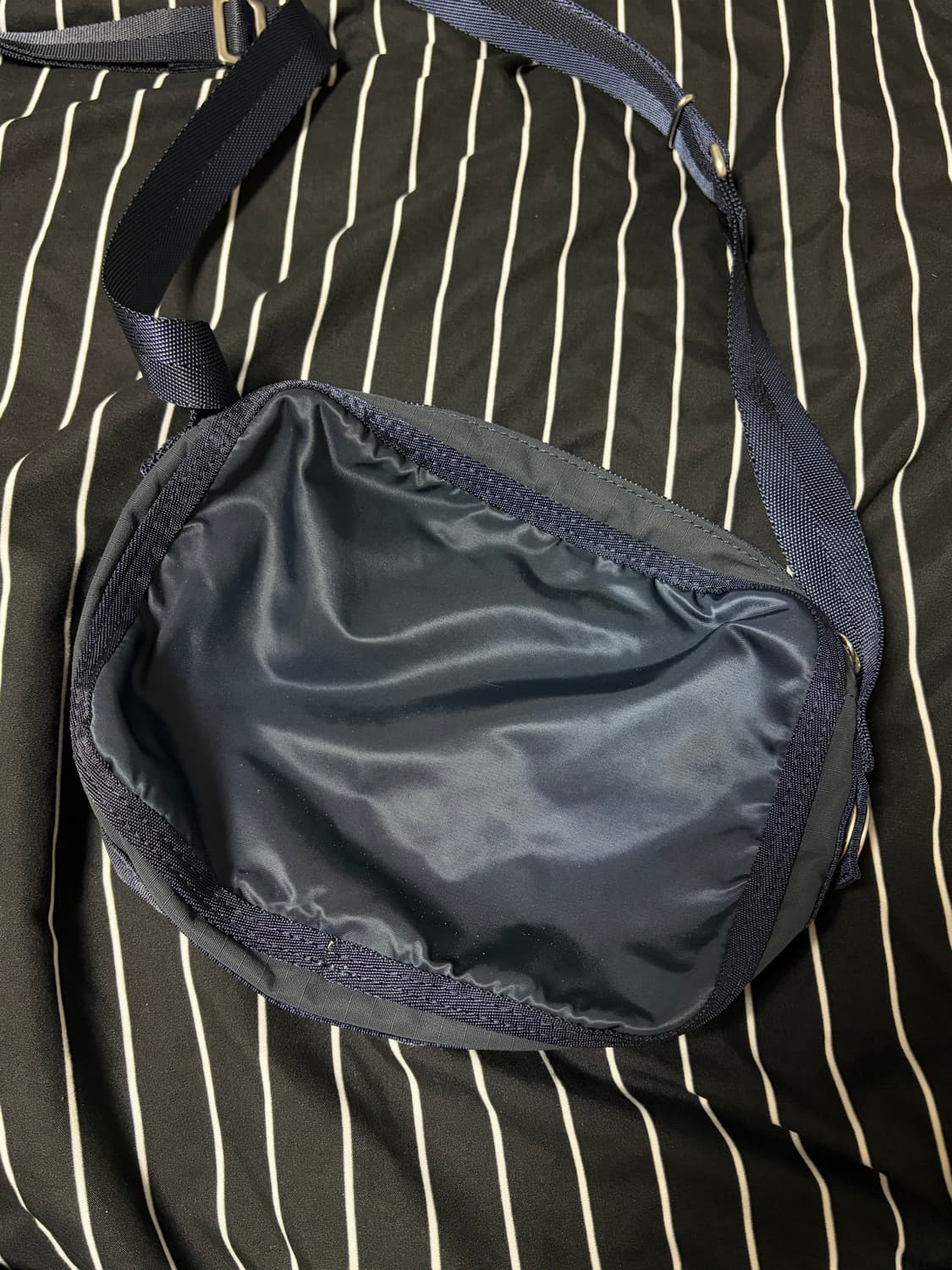 PORTER 포터 프레임 크로스백 상품이미지2