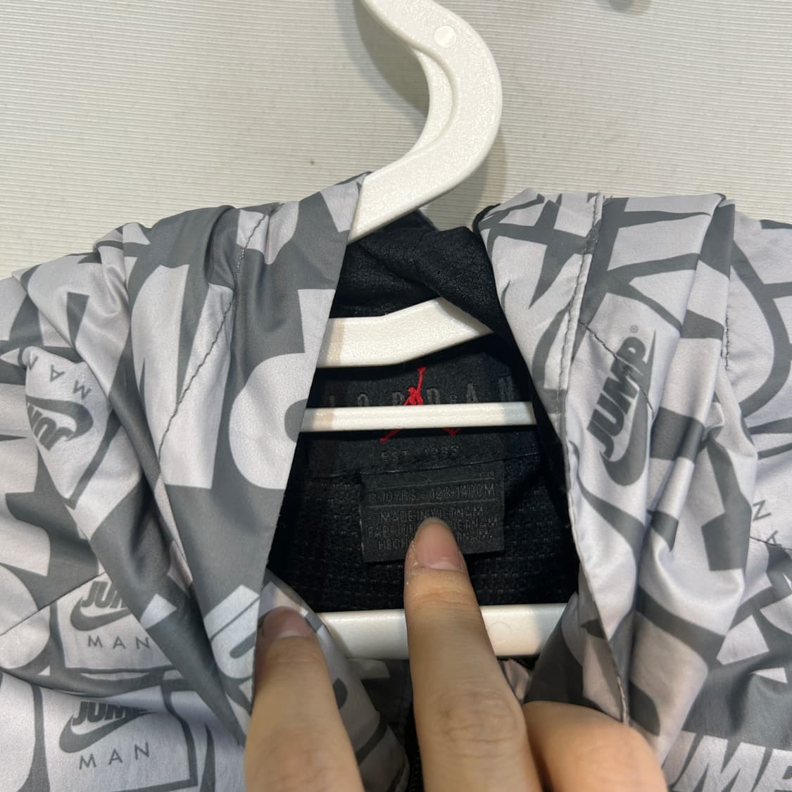 나이키 조던 키즈 후드 바람막이 128-140  상품이미지2