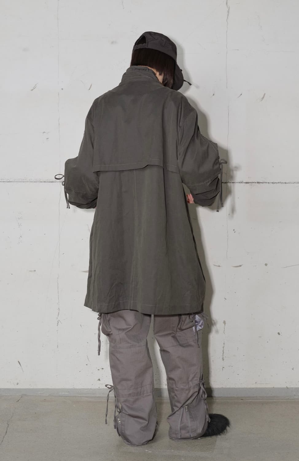 타입서비스 Pleated fleece long jumper 차콜 상품이미지6