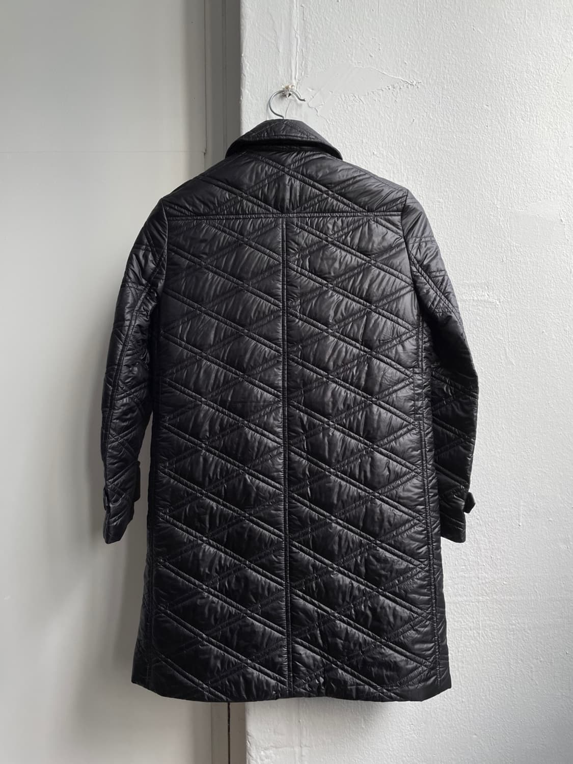 루이비통 더블 퀼팅 코트  상품이미지2