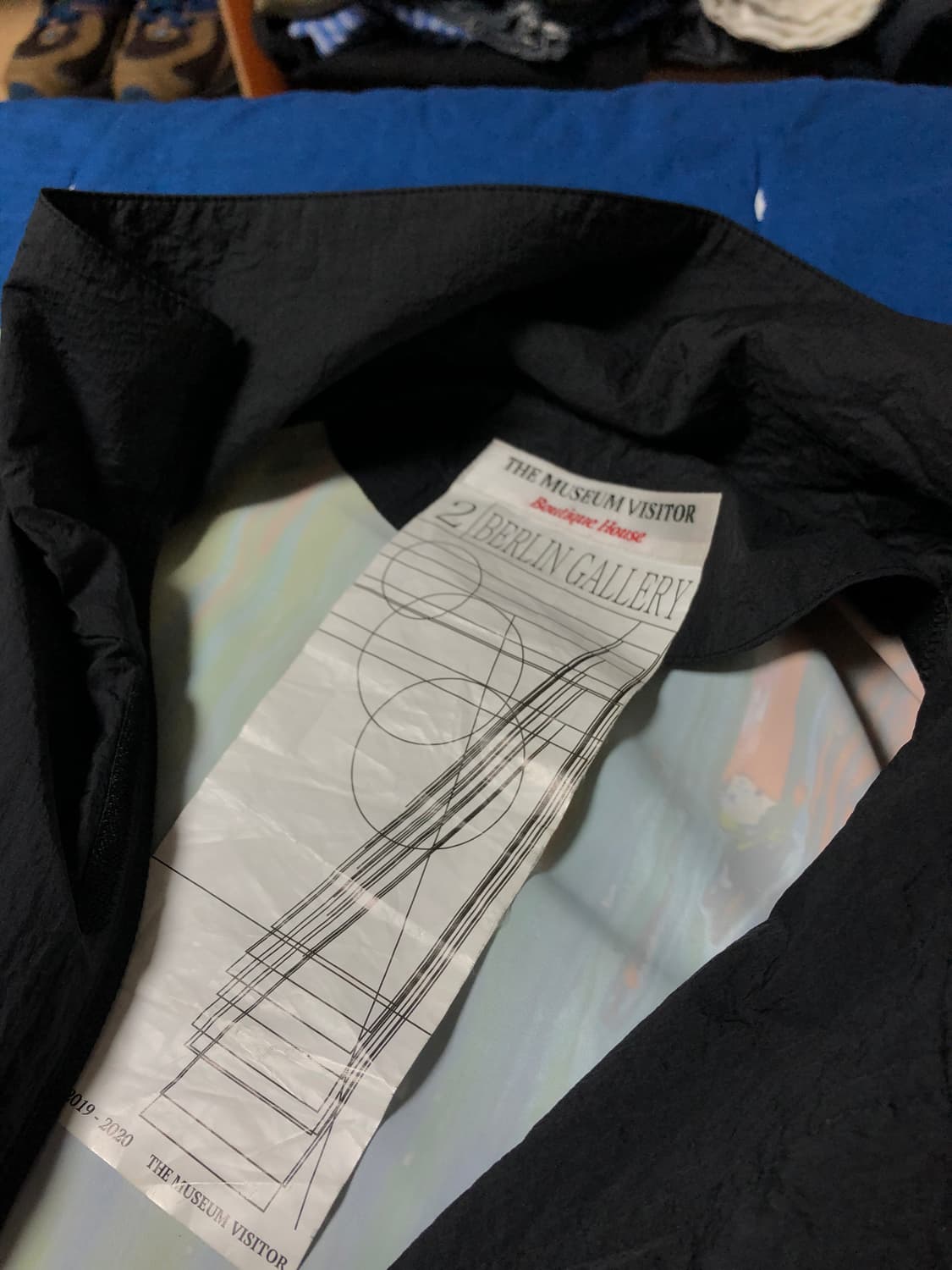 The Museum Visitor 상품이미지4