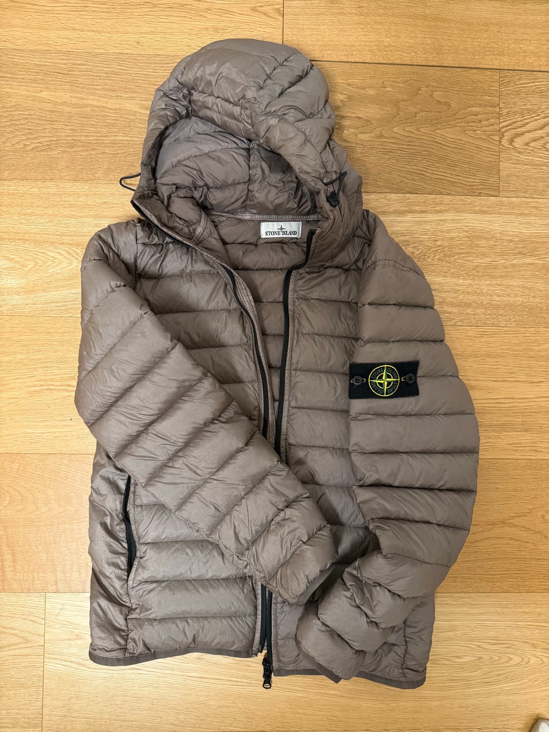 스톤아일랜드 경량패딩 상품이미지1