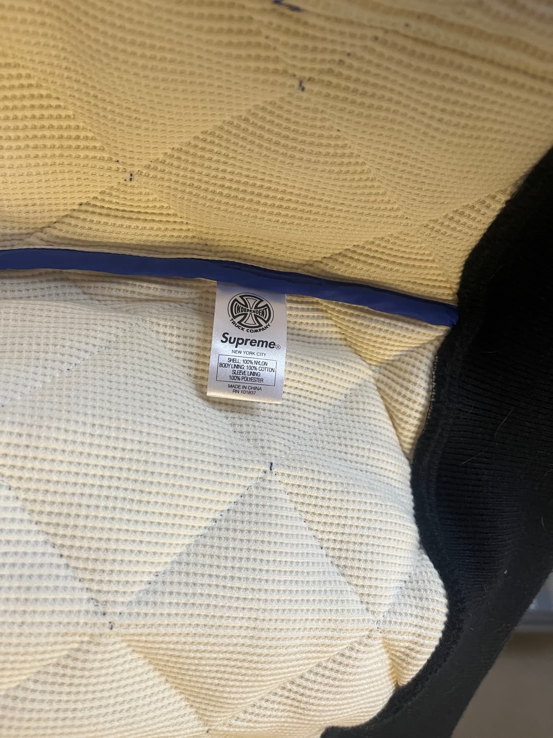 슈프림X인디펜던트 퍽더레스트 후디자켓   상품이미지3