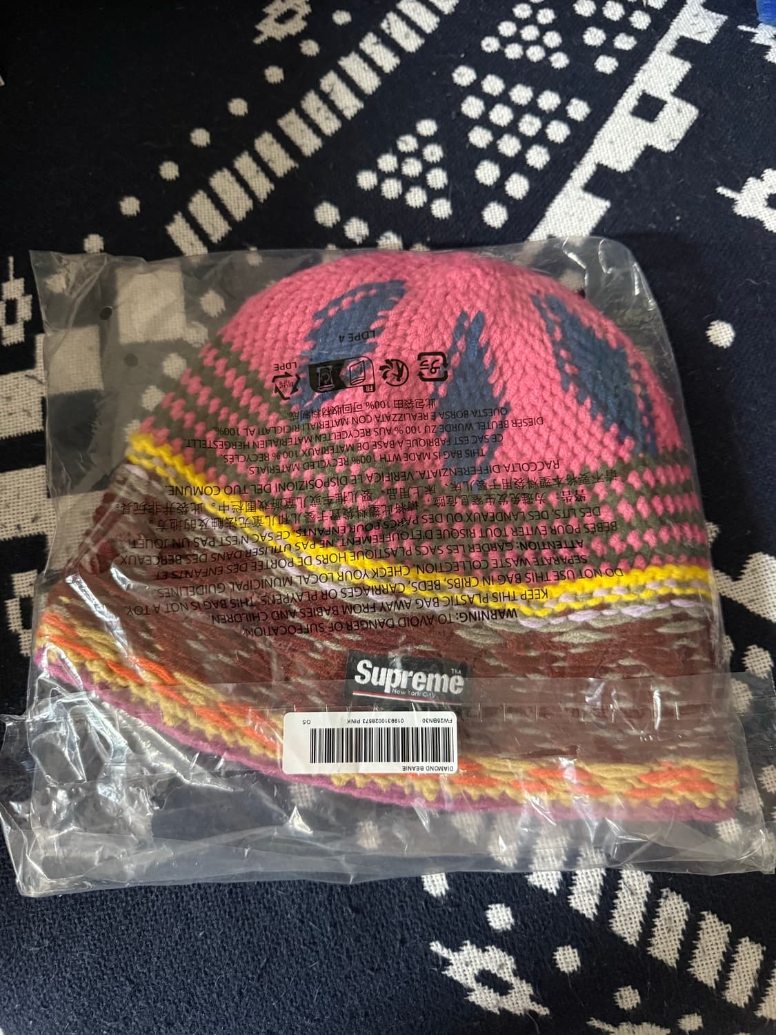 슈프림 다이아몬드 비니 25fw 상품이미지2