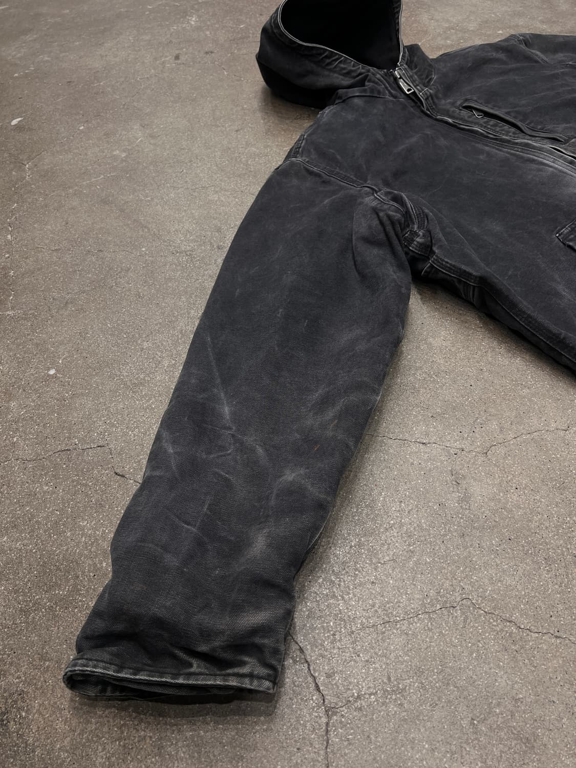 칼하트 풀스윙 라인 암스트롱 덕 액티브 자켓BLK 상품이미지4