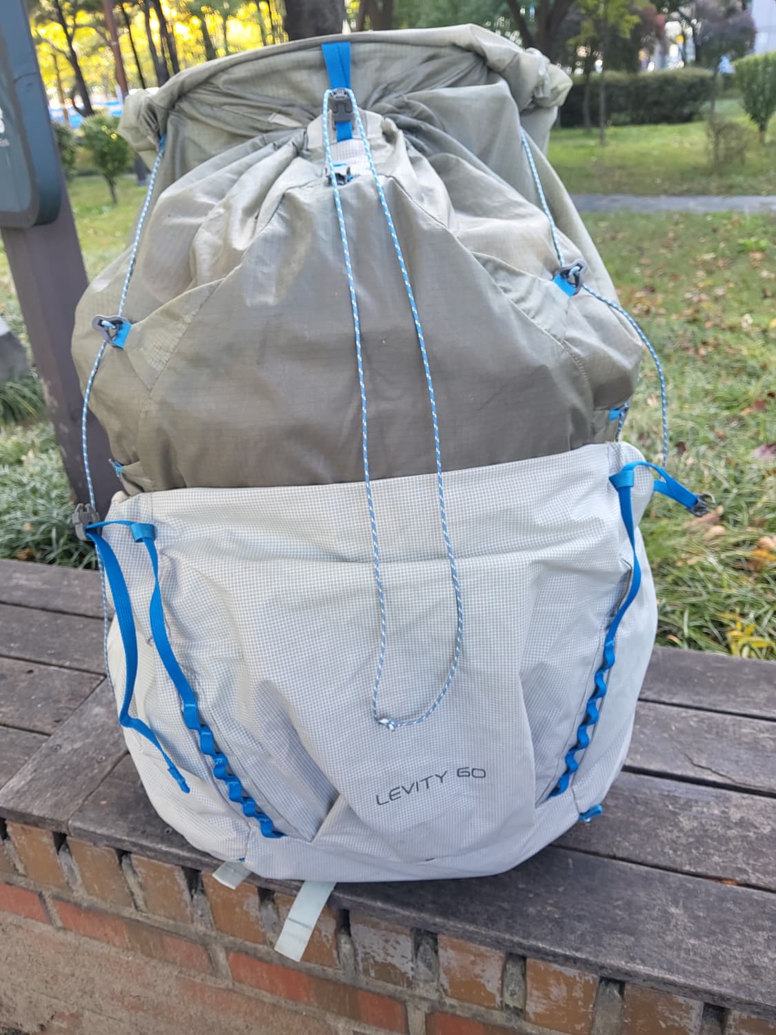 오스프리 레비티 60리터 경량배낭  상품이미지8