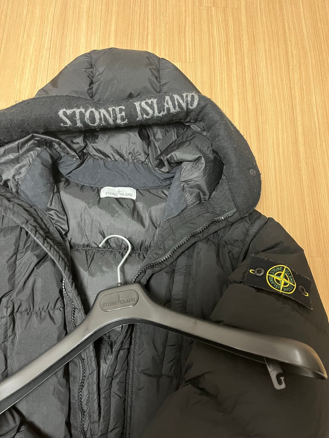 스톤아일랜드 크링클랩스롱패딩 XL 블랙 팝니다 상품이미지2