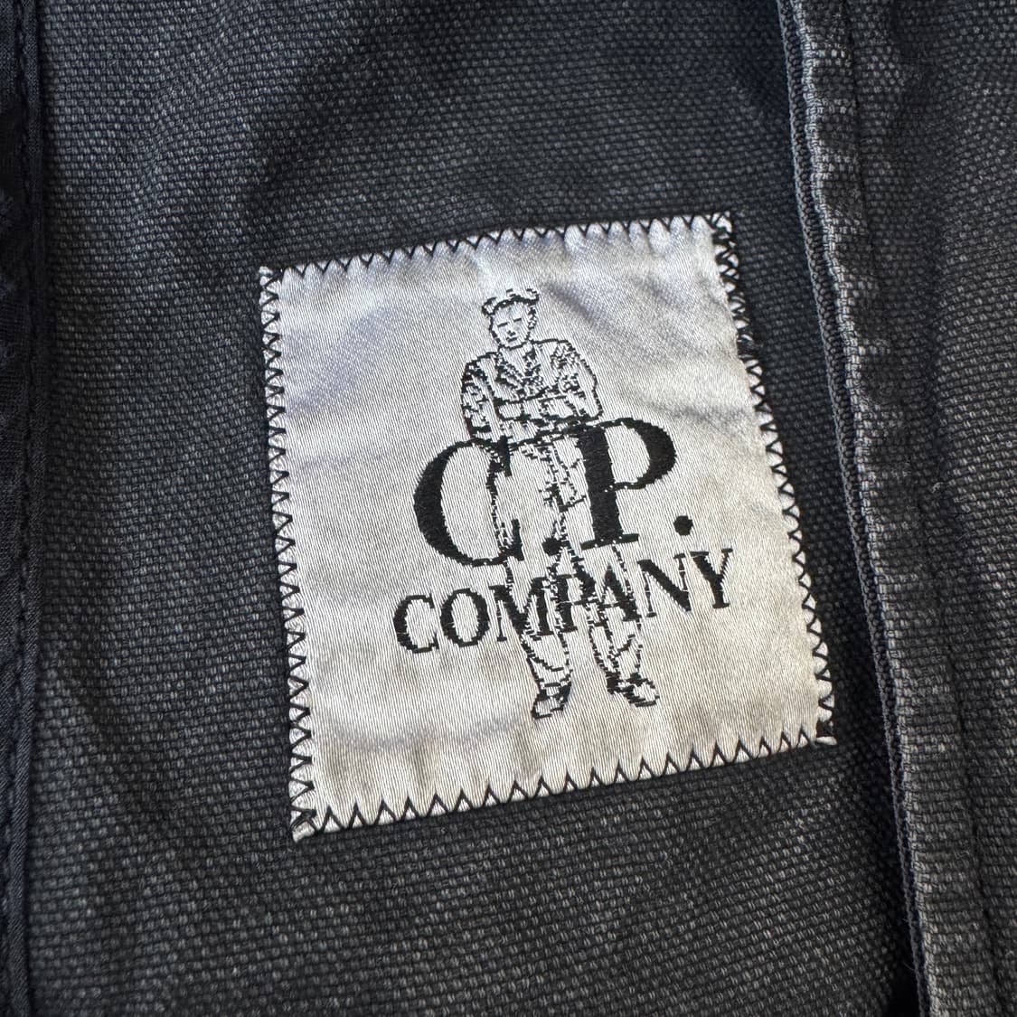 CP컴퍼니 가먼트다잉 스톤워싱 필드 자켓 상품이미지7