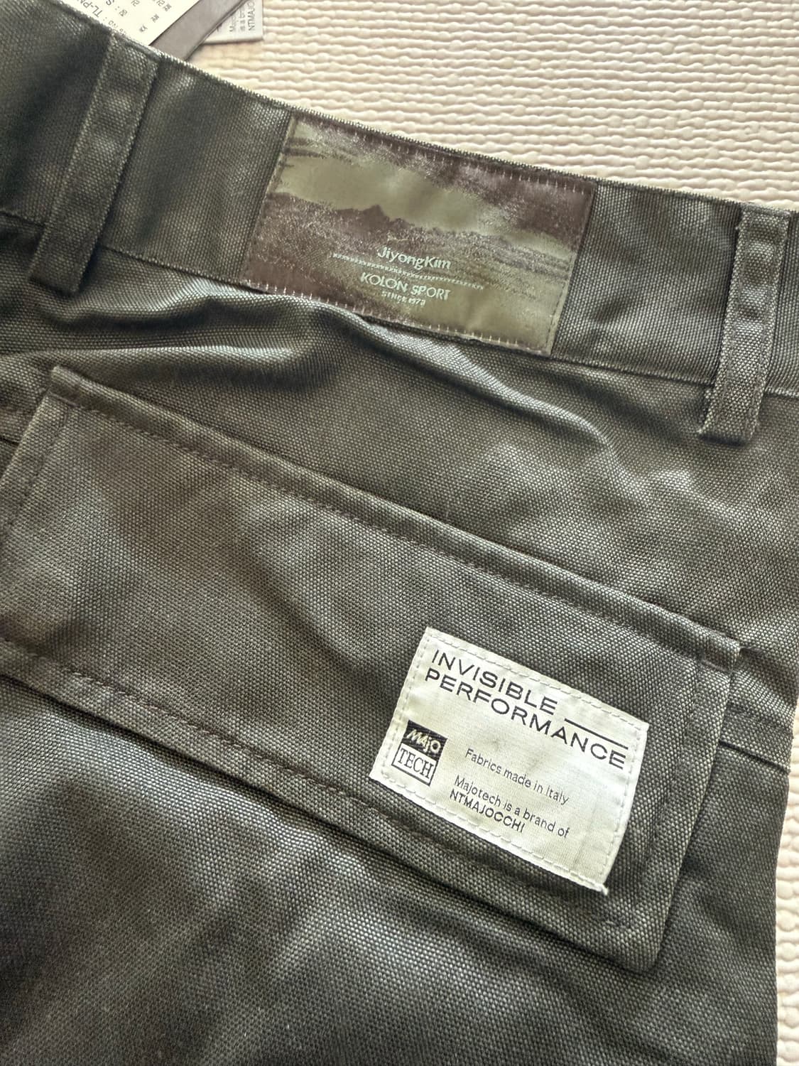 지용킴 x 코오롱 아웃포켓 3D 팬츠 S 판매 상품이미지2