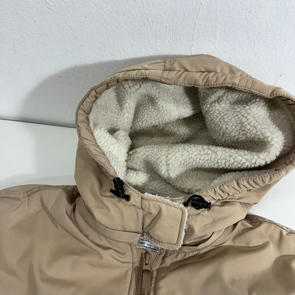 우먼L 니코앤드 베이지 오버핏 안감양털 후드점퍼 상품이미지3