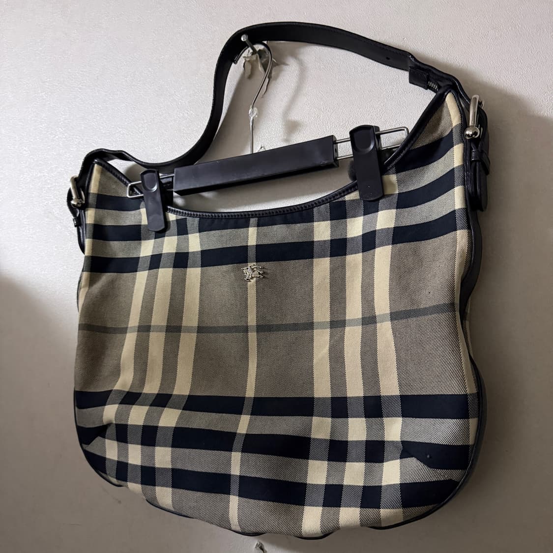 버버리 노바체크 호보&숄더백 상품이미지3