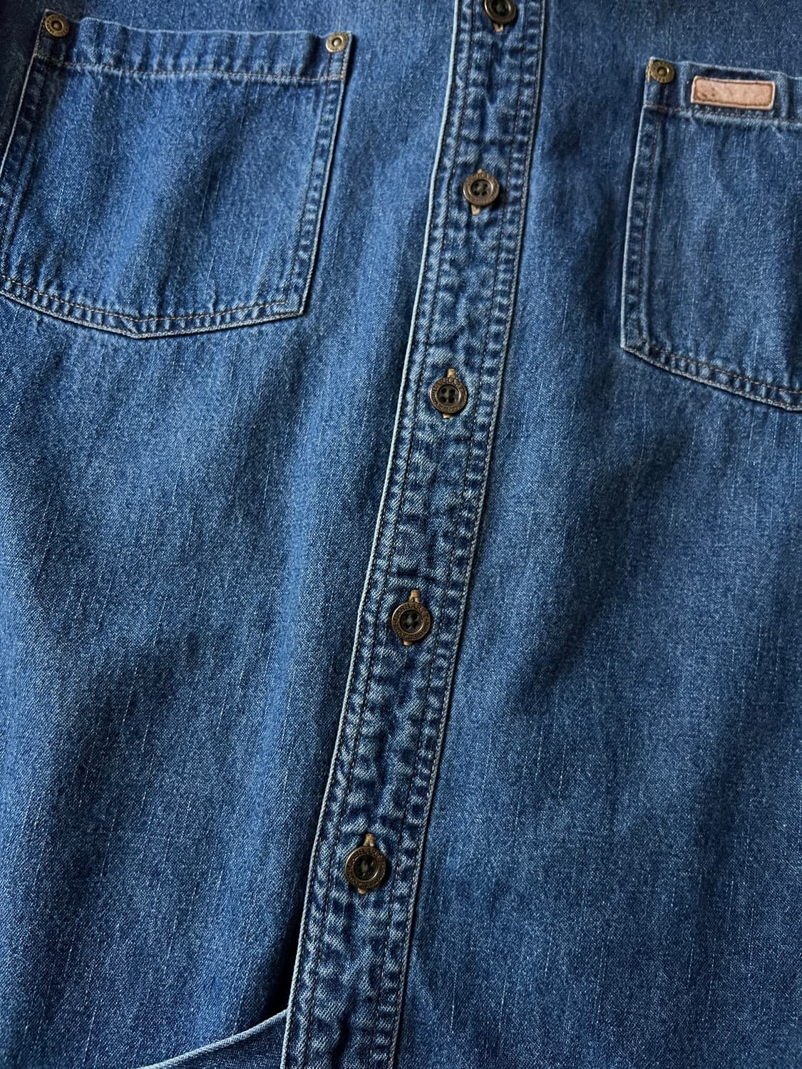 [L]칼하트 USA 빈티지 워싱 2포켓 데님 워크 셔츠 상품이미지4