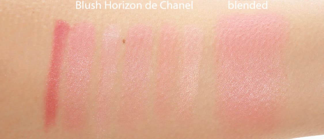 샤넬 한정 블러쉬 은은한 핑크계열 블러셔 치크 소프트 글로우 상품이미지4