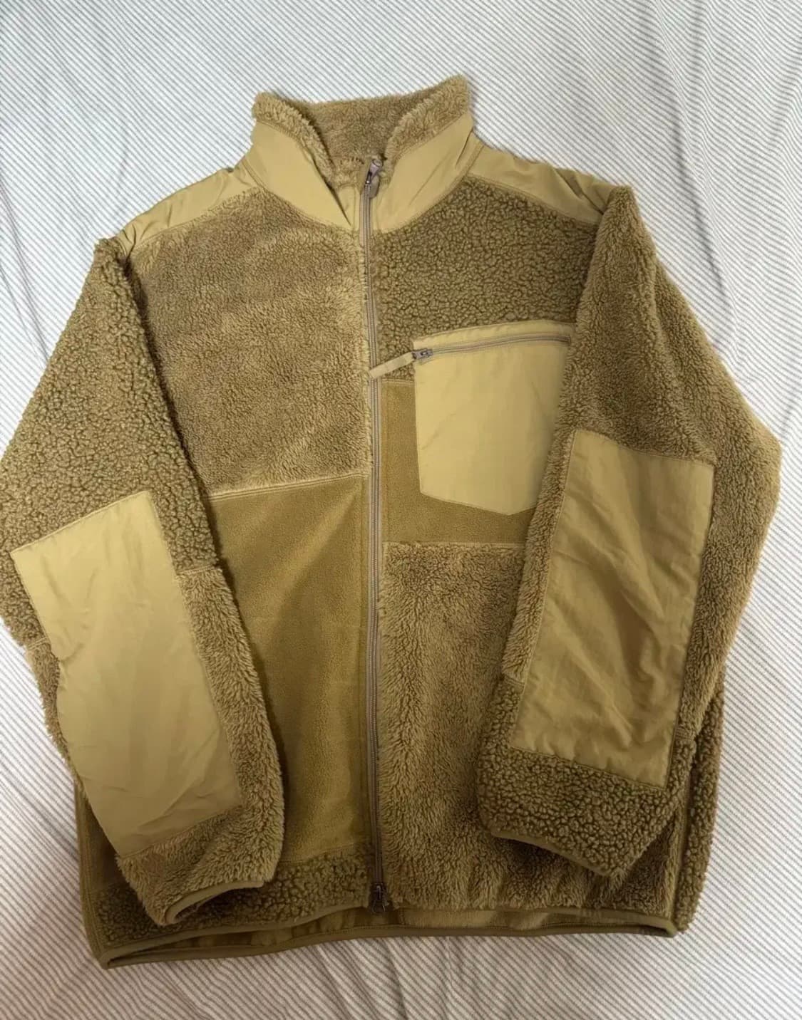 [XL] 유니클로 X 엔지니어드 가먼츠 후리스 베이지 상품이미지1