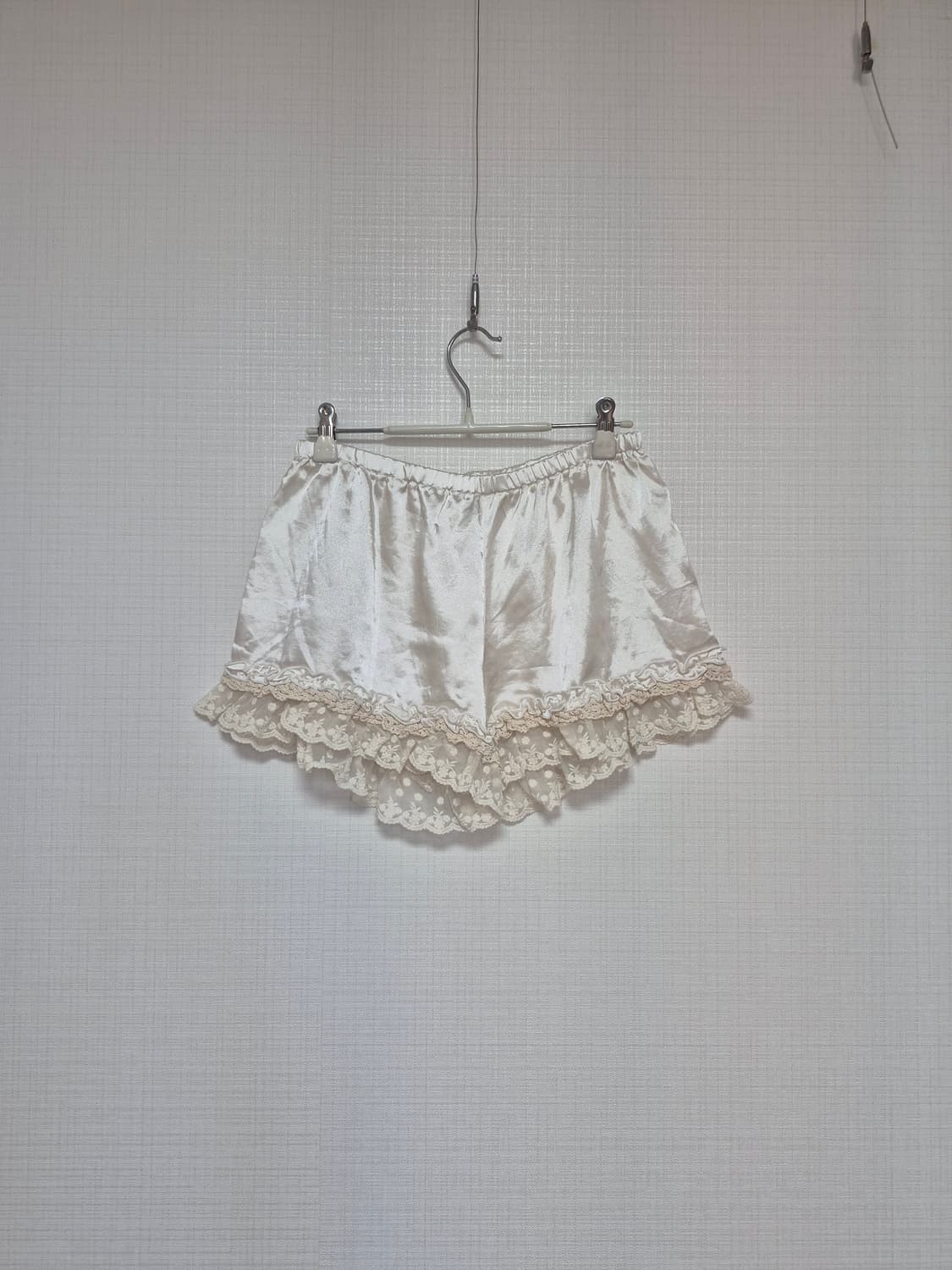 리즈리사 히메갸루 사틴 인팡 오프화이트 상품이미지1