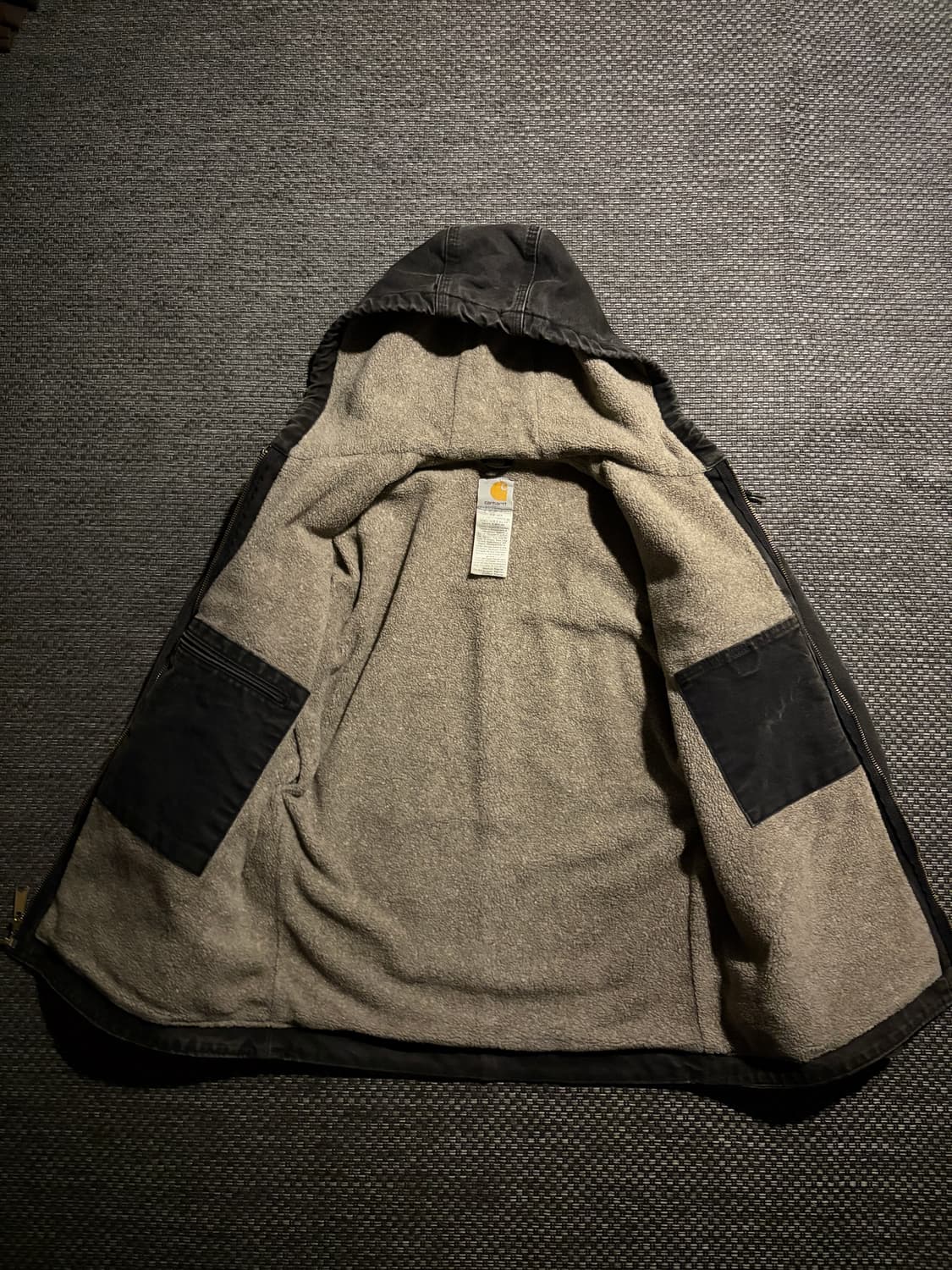 칼하트 시에라 J141 BLK M 상품이미지5