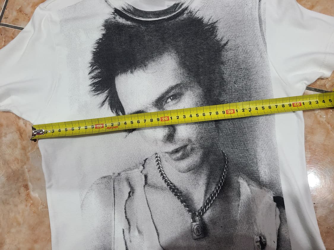 i-D MAGAZINE 씨드비셔스 티셔츠 상품이미지5